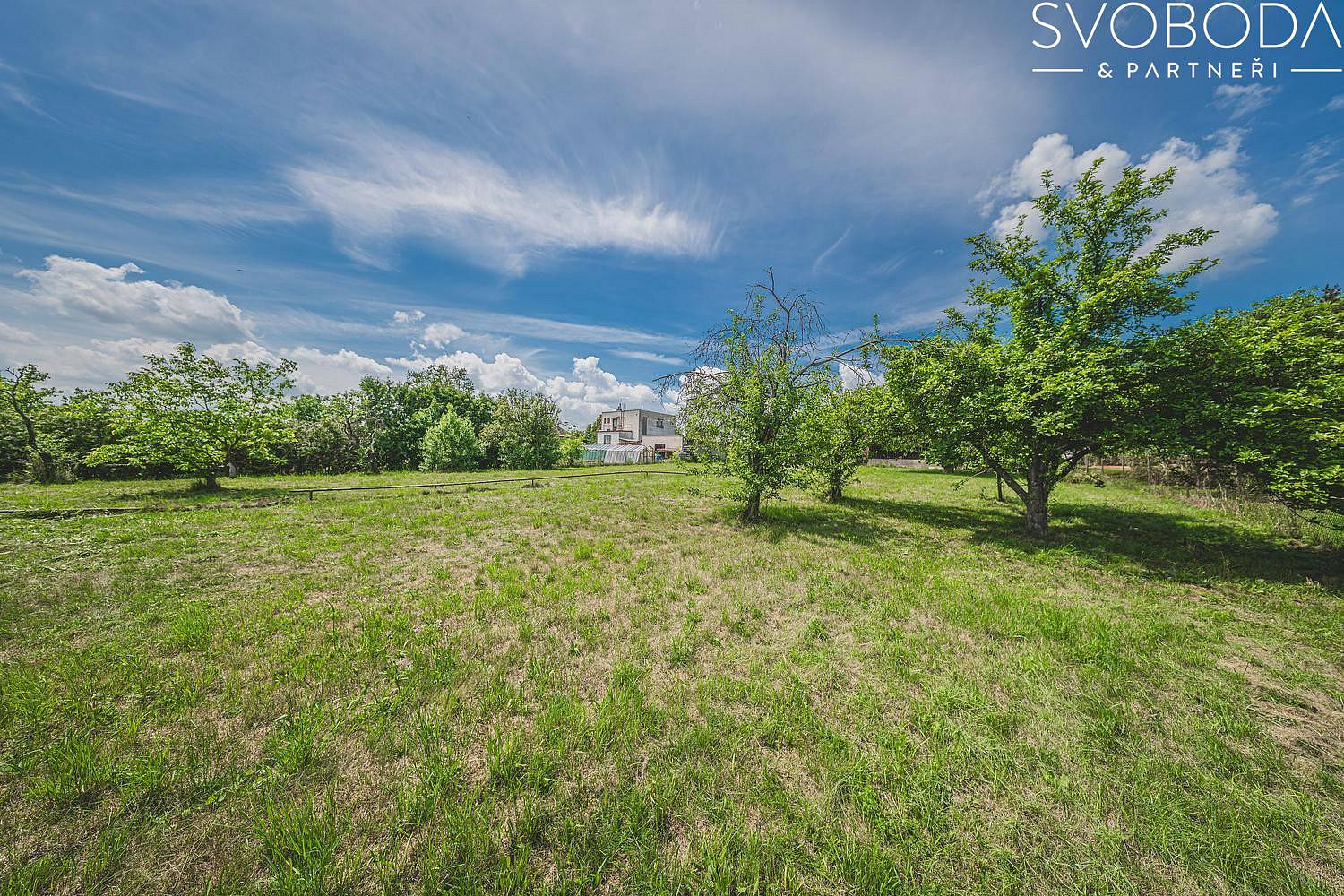 Prodej stavebního pozemku 4 439 m² — photo 3