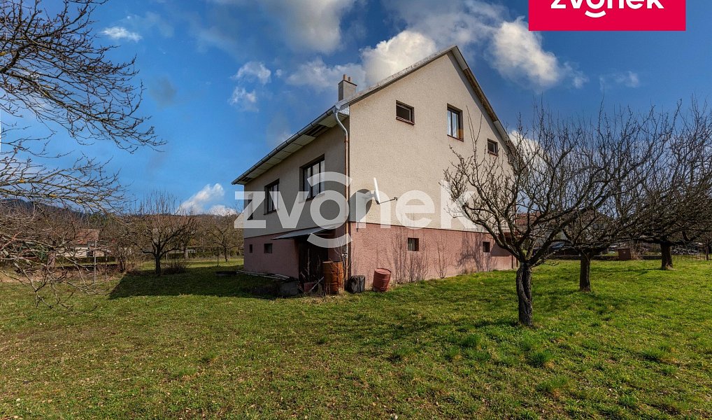 Prodej domu 250 m² s pozemkem 1 184 m², Lukov – náhled fotky 11