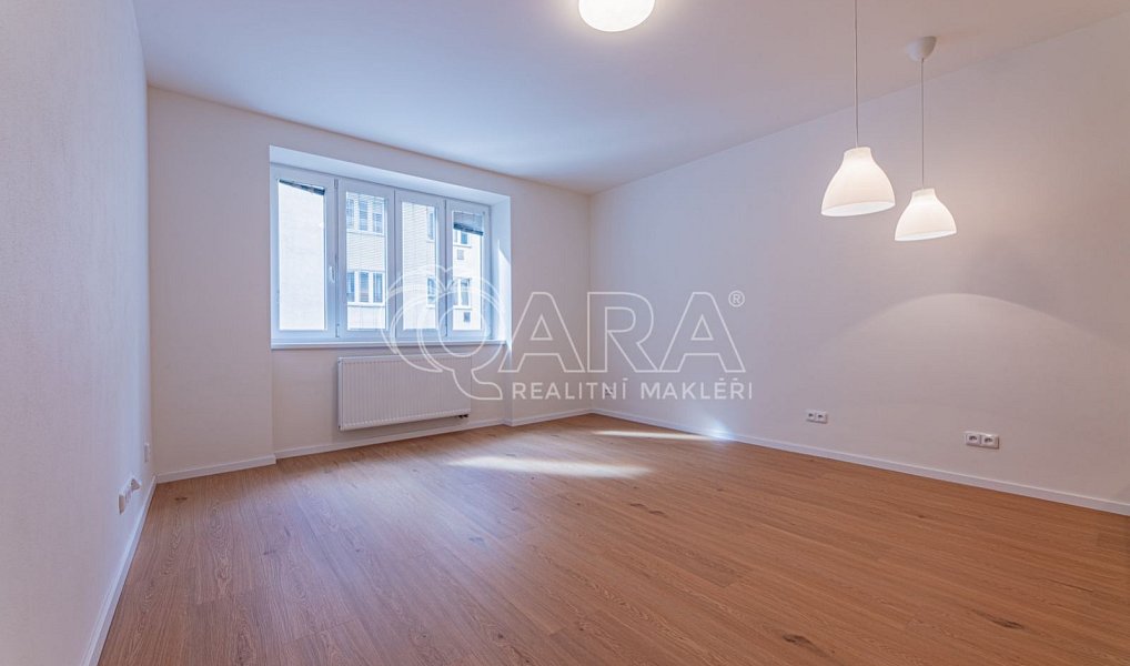 Pronájem bytu 1+kk 34 m², Praha – náhled fotky 3