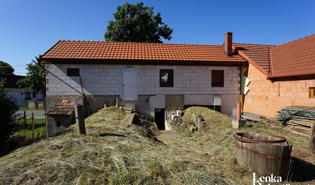 Prodej domu (jiného typu) 199 m² s pozemkem 244 m², Mutěnice – náhled fotky 21