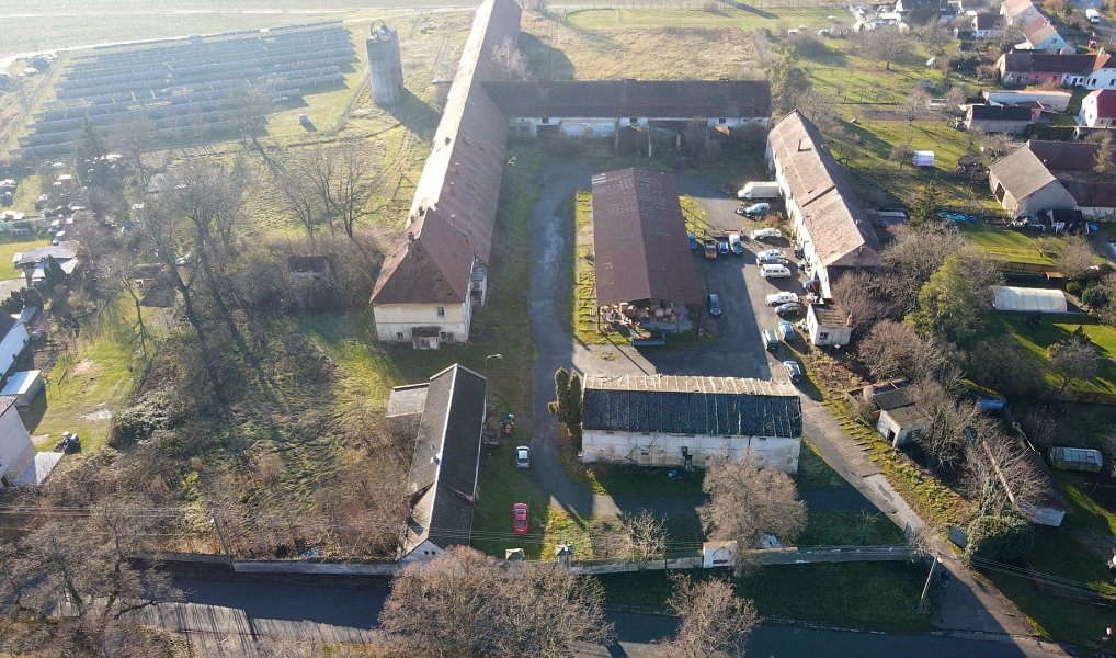 Prodej zemědělského objektu 350 m², Čachovice – náhled fotky 4