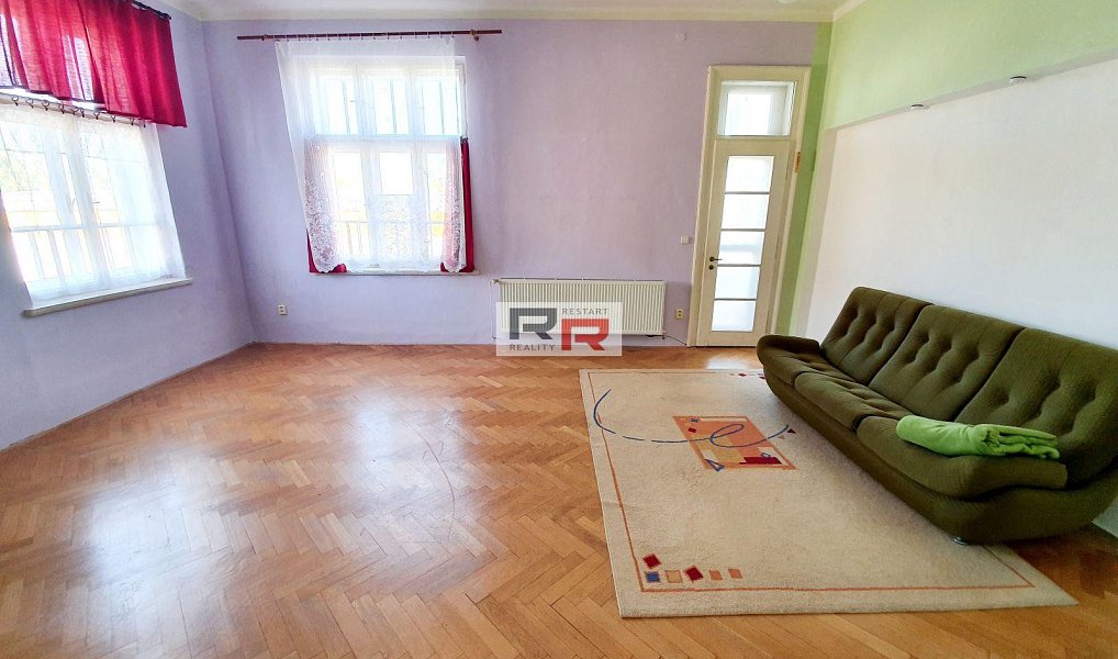 Pronájem bytu 1+1 52 m², Litovel – náhled fotky 2
