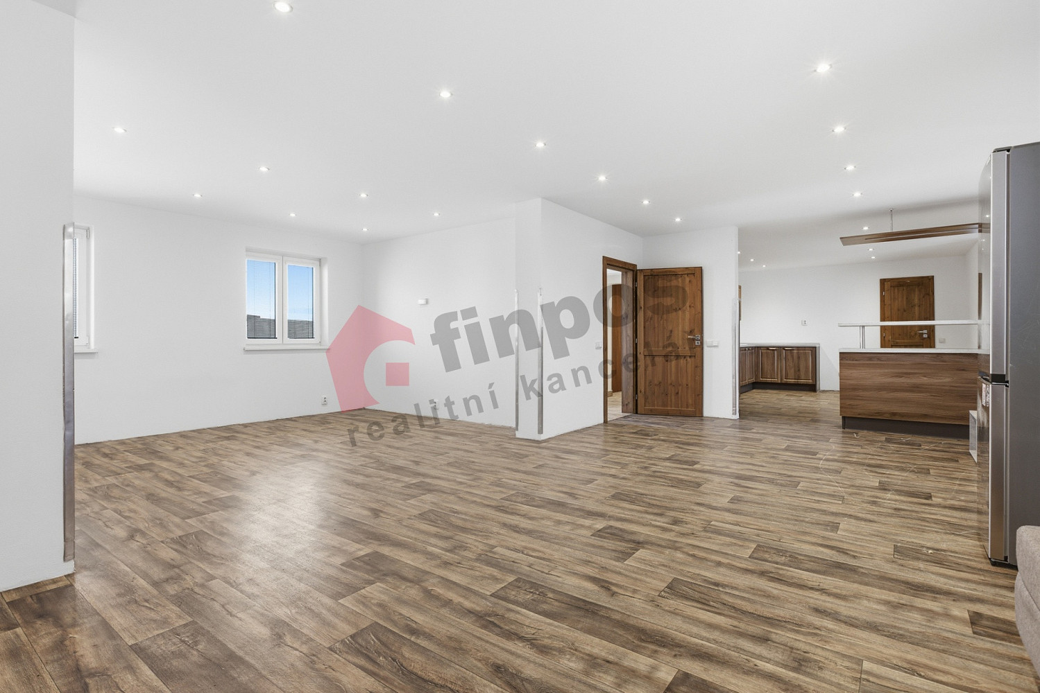 Prodej domu 282 m² s pozemkem 409 m² – fotografie 3