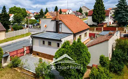 Prodej domu 175 m² s pozemkem 276 m², Komenského, Chlumčany, okres Plzeň-Jih