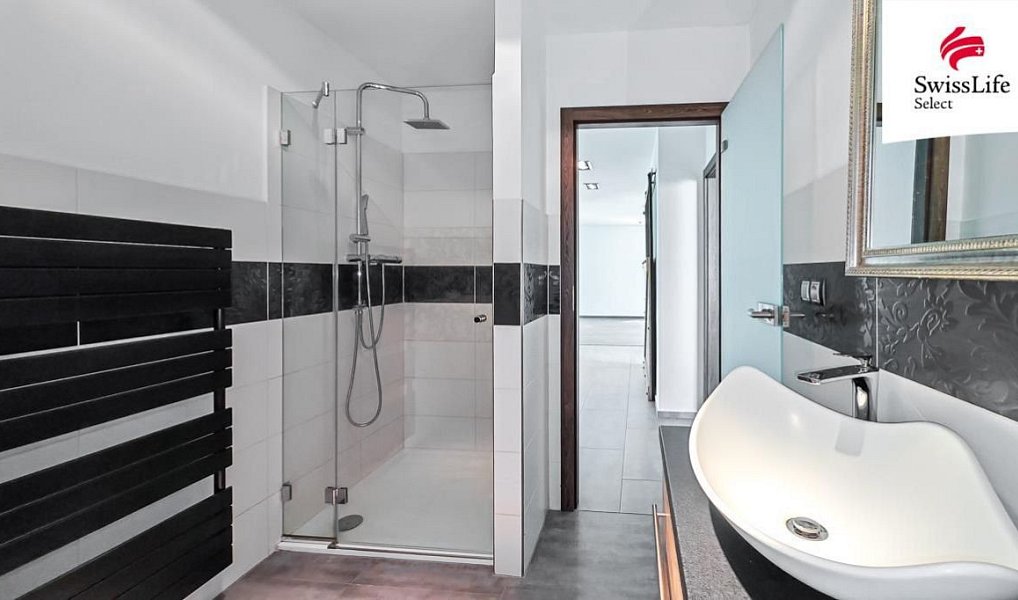 Prodej domu 211 m² s pozemkem 975 m², Ostrov – náhled fotky 13