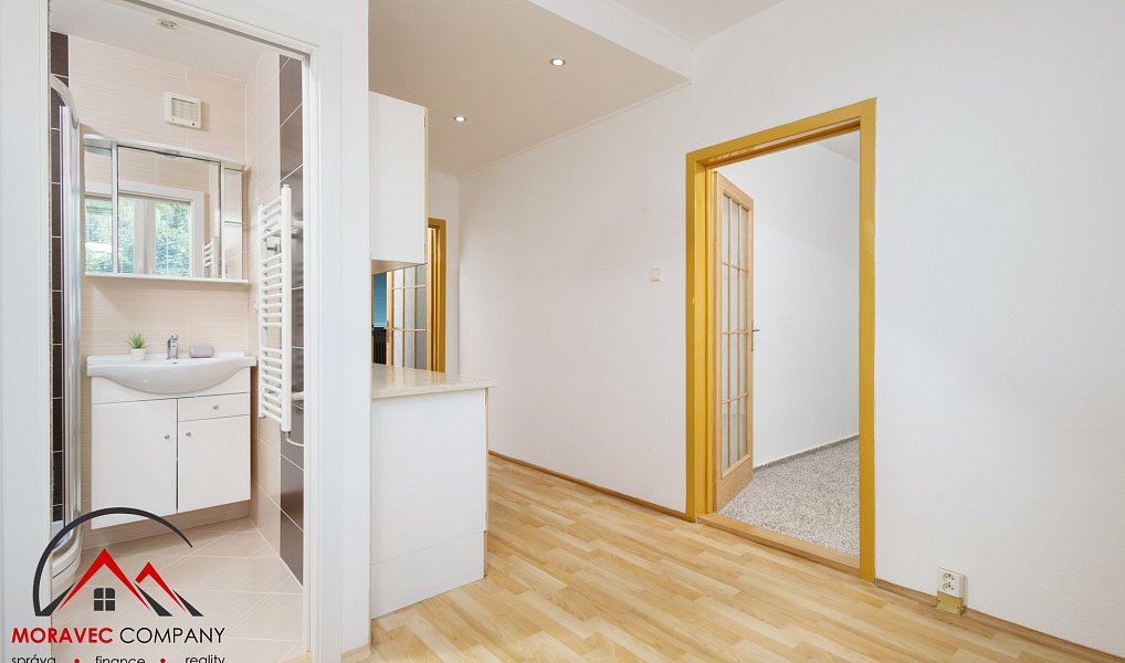 Pronájem bytu 4+1 74 m², Jeseník – náhled fotky 2