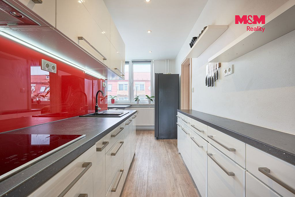 Prodej bytu 3+1 75 m² — photo 3