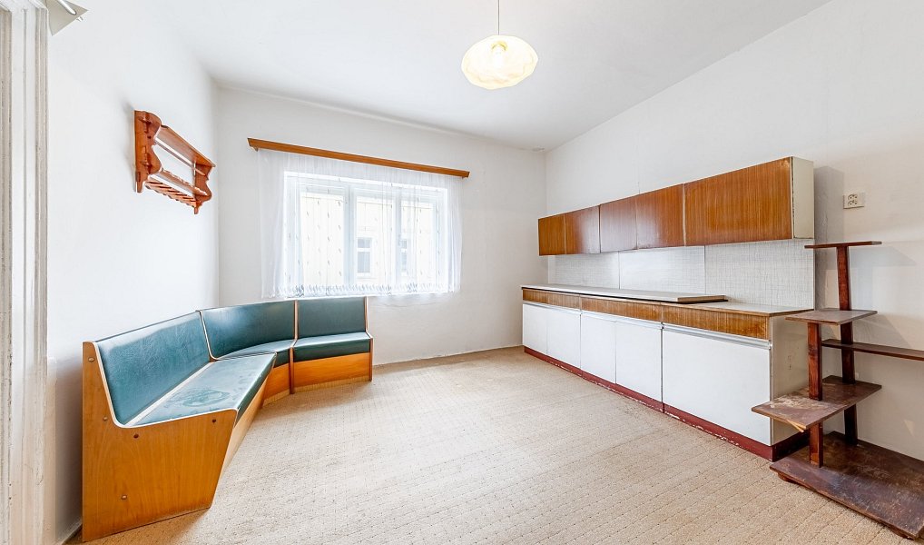 Prodej domu 240 m² s pozemkem 623 m², Krupka – náhled fotky 5
