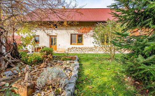 Prodej domu 113 m² s pozemkem 1 345 m², Na Kovárně, Vrbová Lhota, okres Nymburk