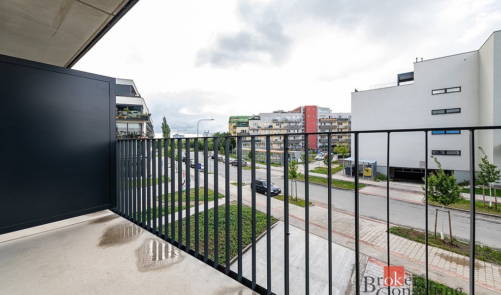 Prodej bytu 1+kk 36 m², Plzeň – náhled fotky 10