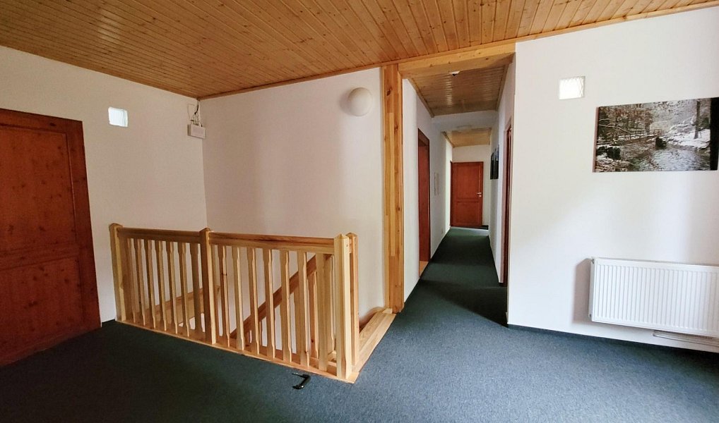 Prodej ubytovacího objektu 640 m², Jetřichovice – náhled fotky 22