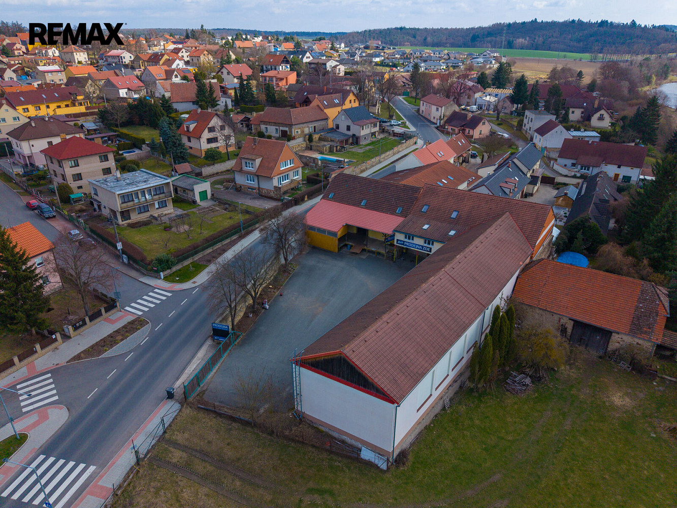 Pronájem skladovacích prostor 4 300 m² – fotografie 3