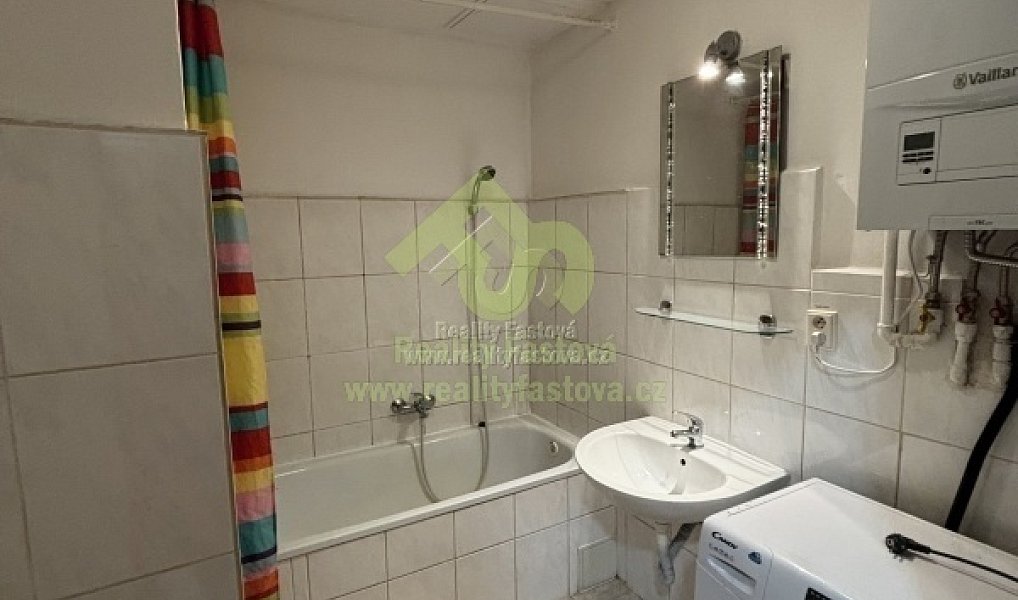 Prodej domu 776 m² s pozemkem 192 m², Plzeň – náhled fotky 23