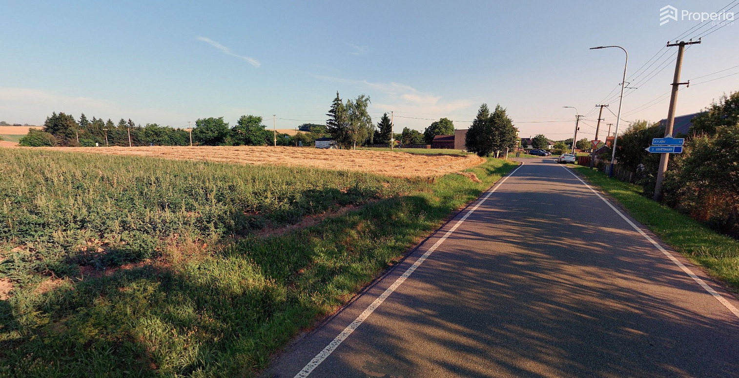 Prodej stavebního pozemku 2 870 m²