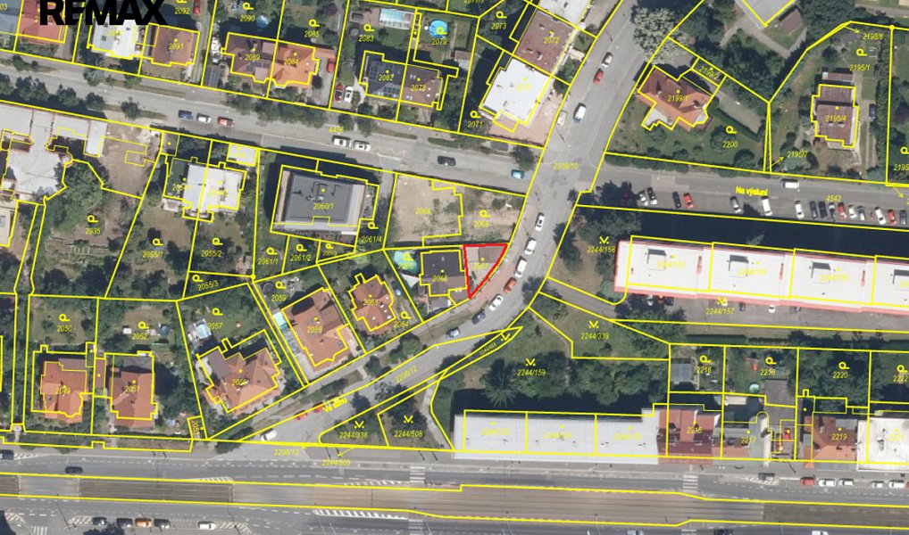 Prodej stavebního pozemku 109 m², Praha – náhled fotky 2