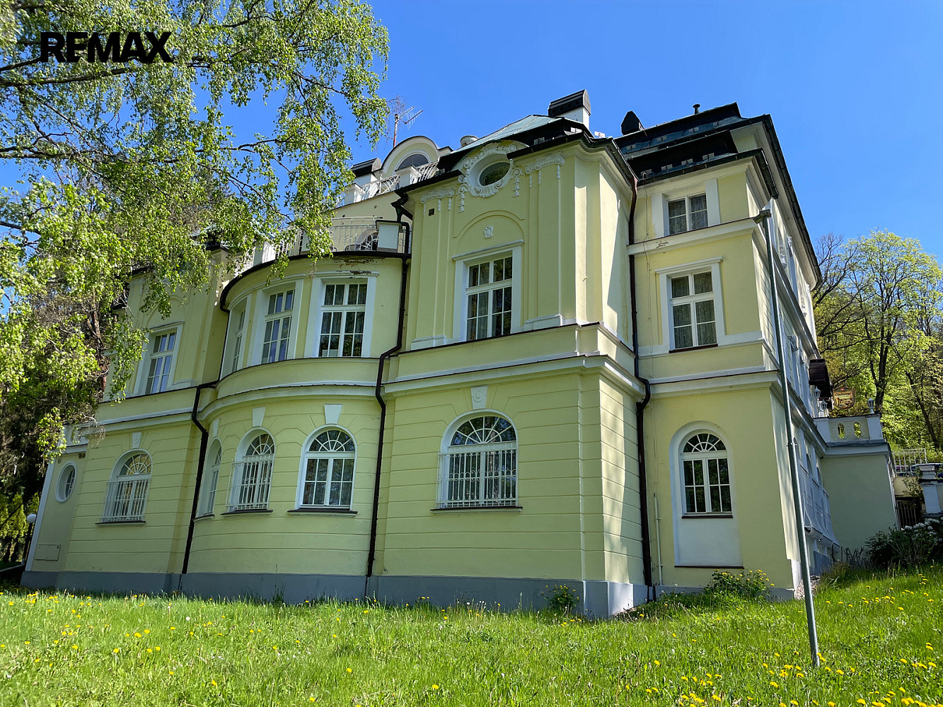 Prodej domu 600 m² s pozemkem 804 m² - Widok 6