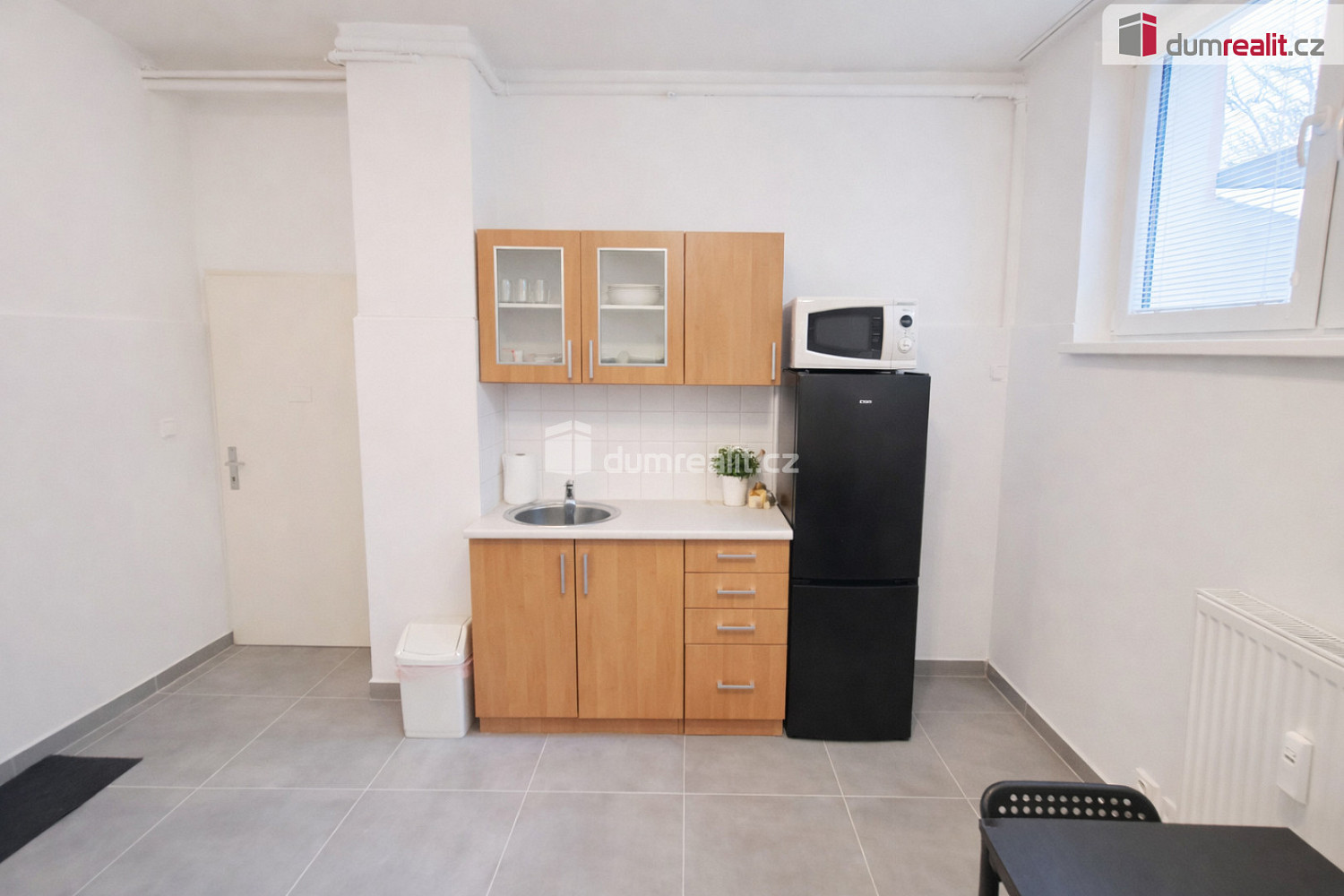 Pronájem bytu 1+kk 21 m² – fotografie 2