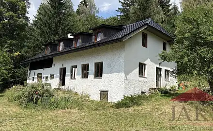 Prodej chaty/chalupy 265 m² s pozemkem 2 828 m², Kašperské Hory - Dolní Dvorce, okres Klatovy