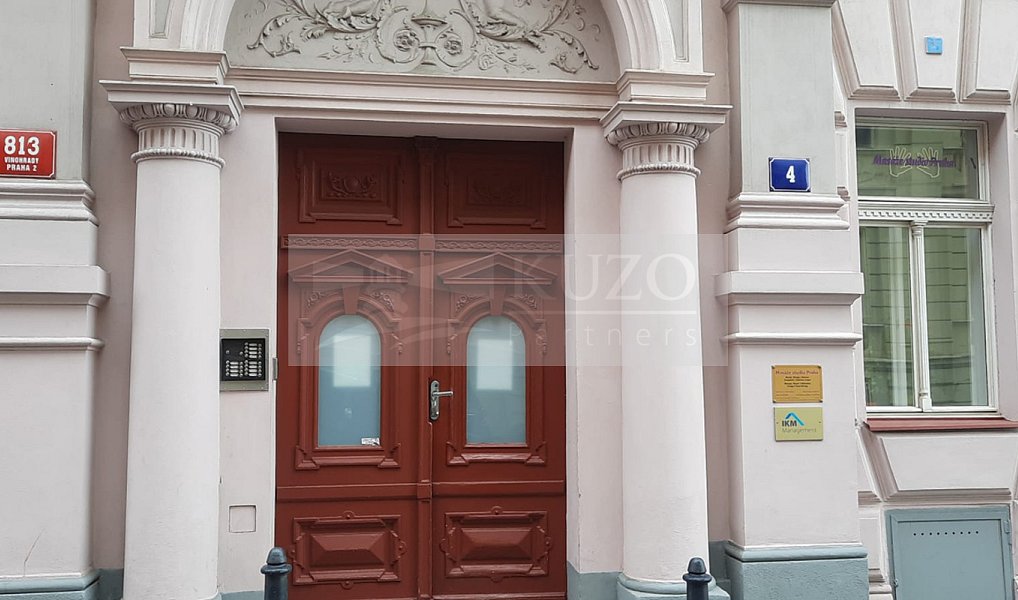 Pronájem parkovacího stání v zakladači pohodlné a bezpečné parkování, Praha – náhled fotky 6