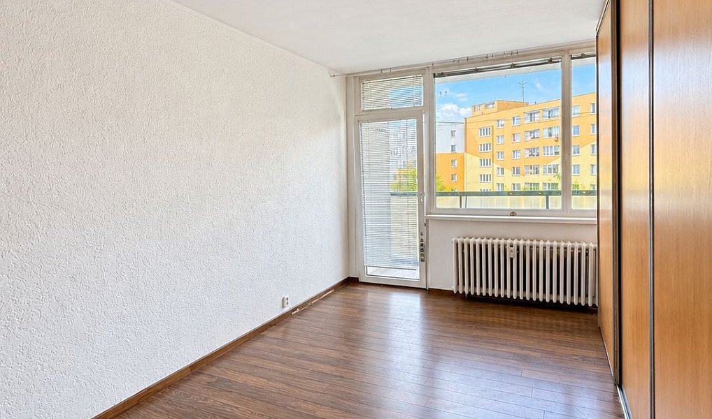 Pronájem bytu 2+1 62 m², Chomutov – náhled fotky 12