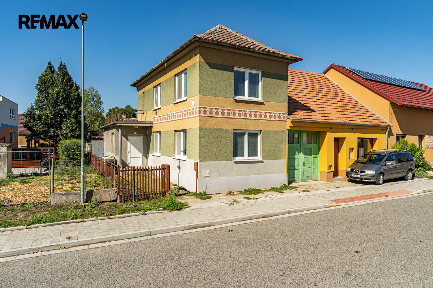Prodej domu 152 m² s pozemkem 409 m² – fotografie 2