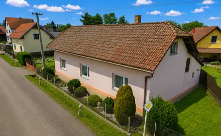 Prodej domu 188 m² s pozemkem 2 427 m², Březovice, okres Mladá Boleslav