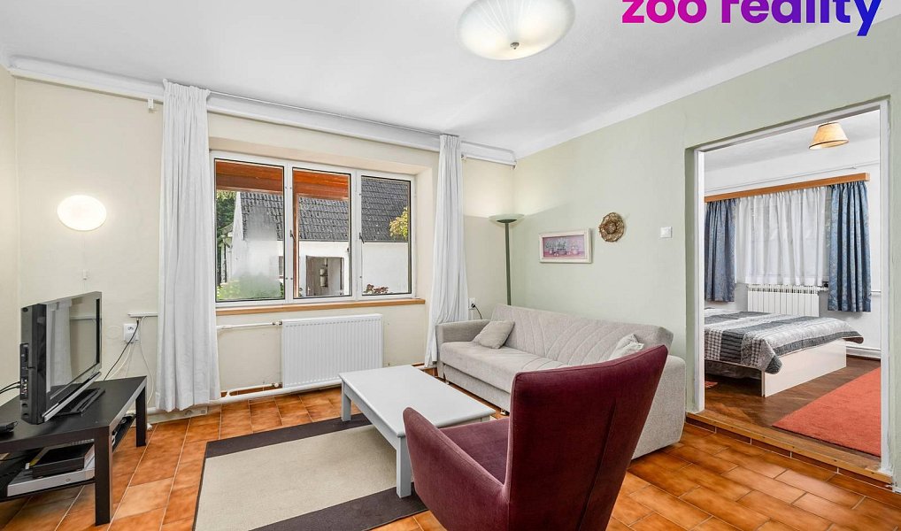 Prodej domu 234 m² s pozemkem 2 251 m², Sviny – náhled fotky 18