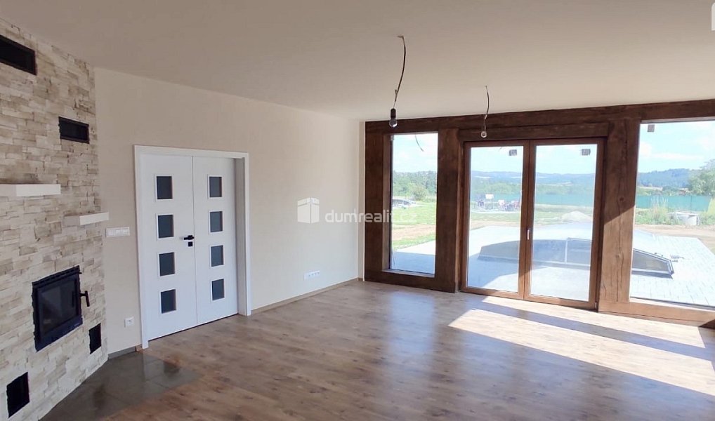 Prodej domu 120 m² s pozemkem 1 407 m², Zvěstov – náhled fotky 27