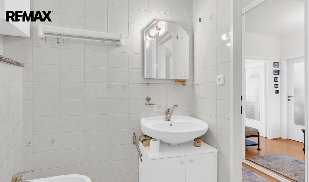 Prodej bytu 2+kk 43 m², Praha – náhled fotky 17