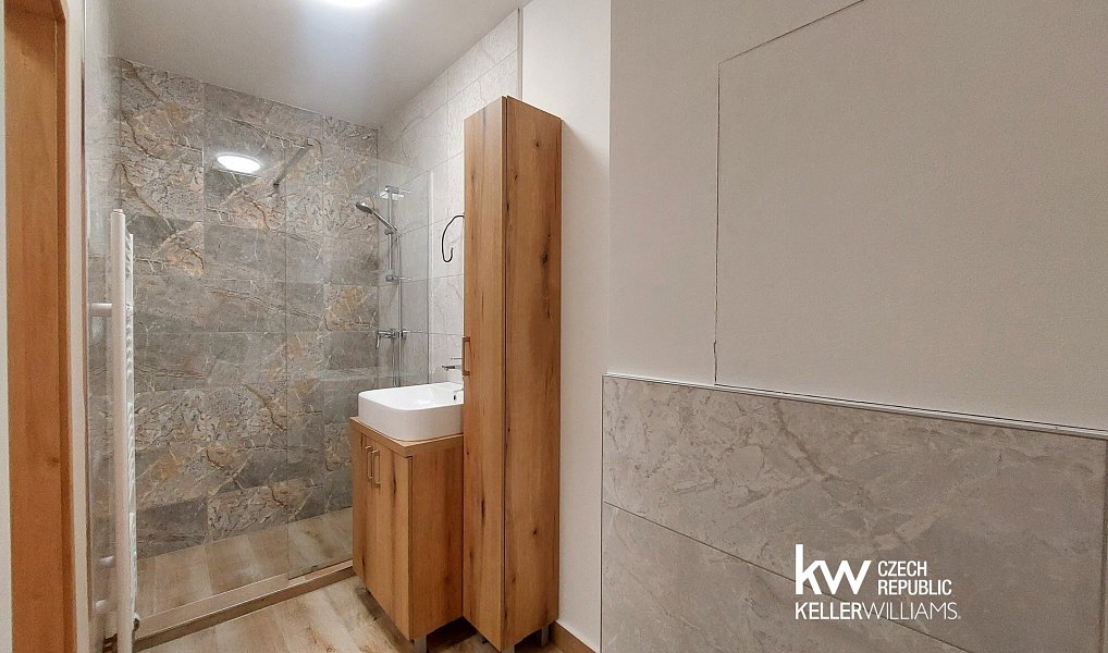 Pronájem bytu 2+kk 57 m², Duchcov – náhled fotky 18