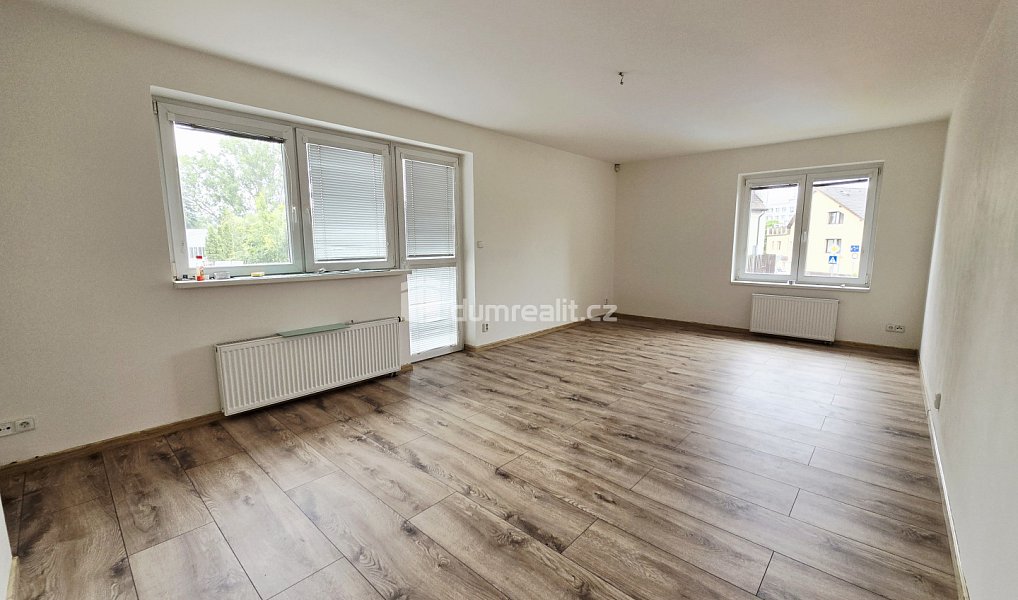 Pronájem bytu 3+kk 98 m², Praha – náhled fotky 8