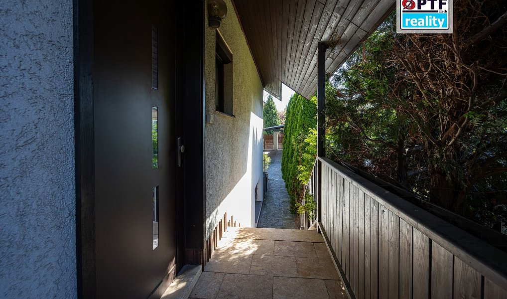 Prodej domu 353 m² s pozemkem 743 m², Plzeň – náhled fotky 59