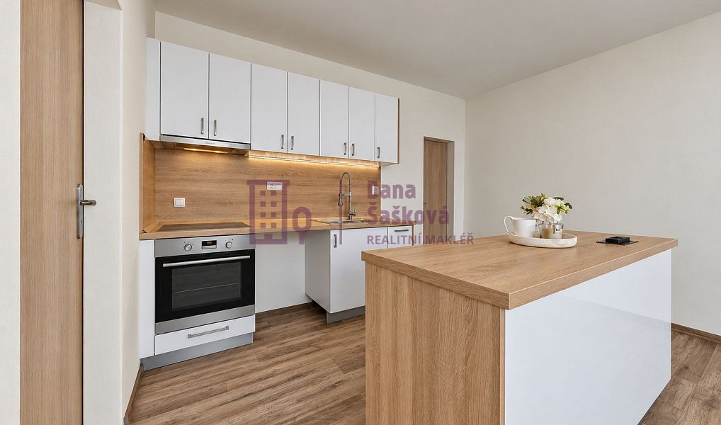 Pronájem bytu 3+kk 78 m², Jindřichův Hradec – náhled fotky 10