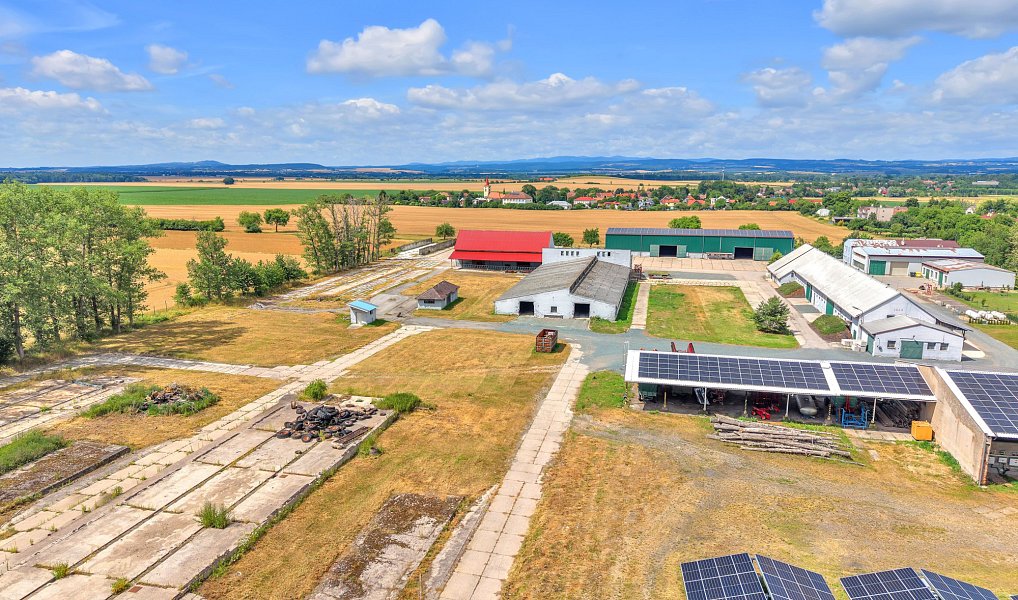 Prodej komerčního objektu (jiného typu) 22 131 m², Jasenná – náhled fotky 11