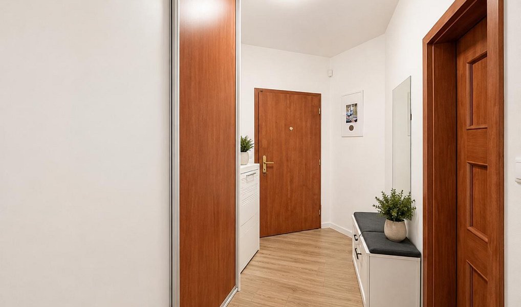 Prodej bytu 2+kk 49 m², Nučice – náhled fotky 8