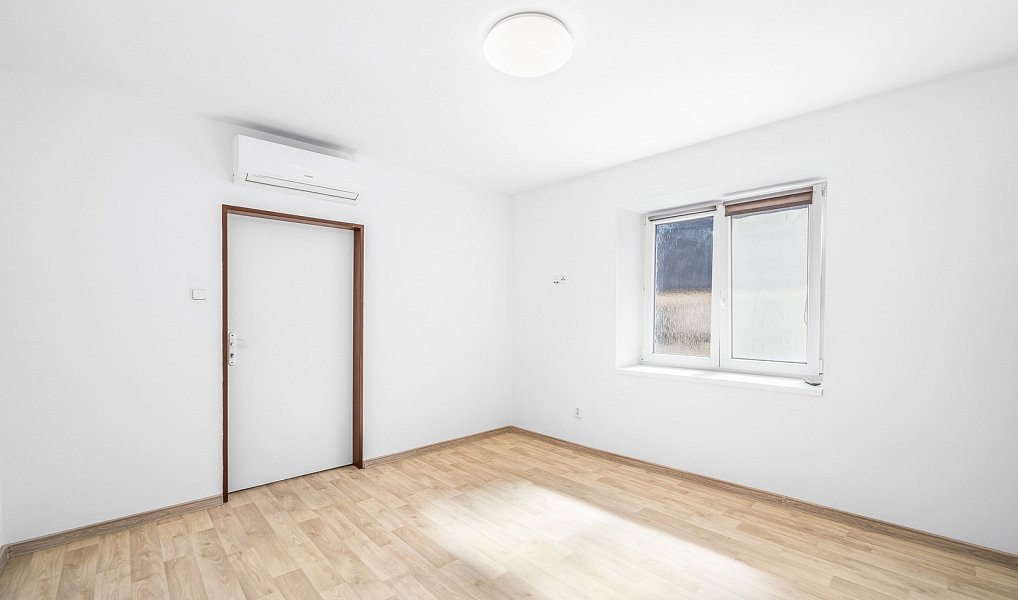 Prodej domu 130 m² s pozemkem 251 m², Dýšina – náhled fotky 6