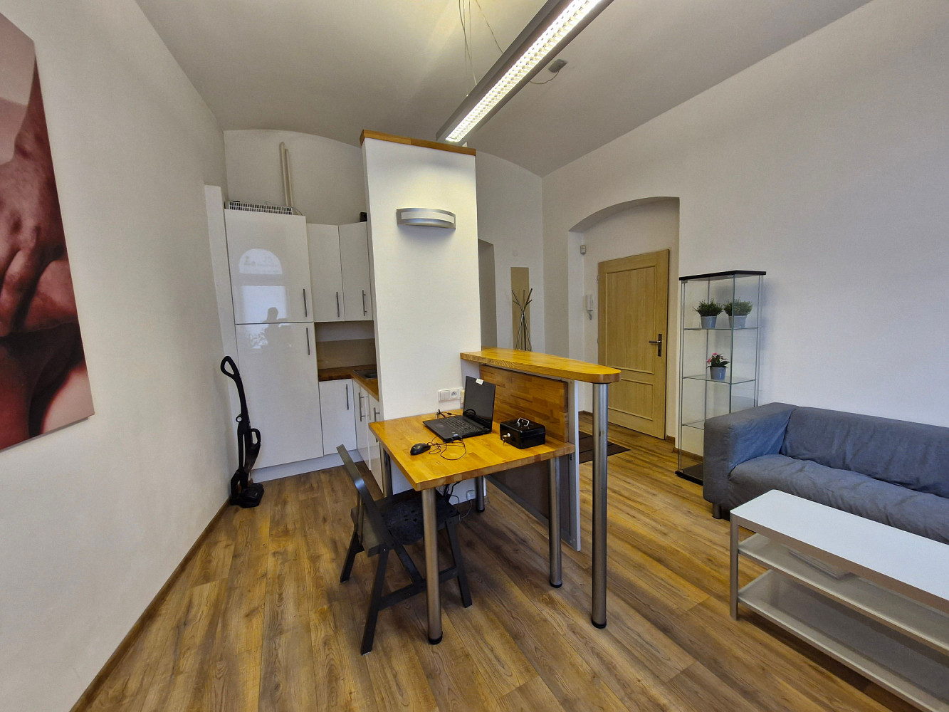Pronájem komerčního objektu (jiného typu) 35 m² — photo 4