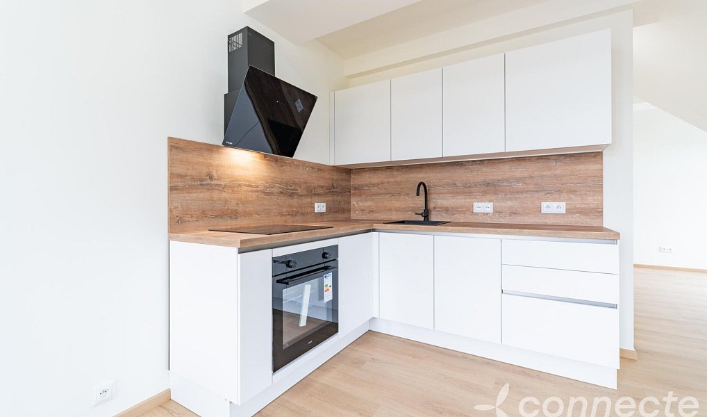 Prodej bytu 1+kk 45 m², Nový Bor – náhled fotky 6