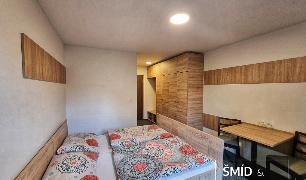 Prodej ubytovacího objektu 2 642 m², Seč – náhled fotky 12