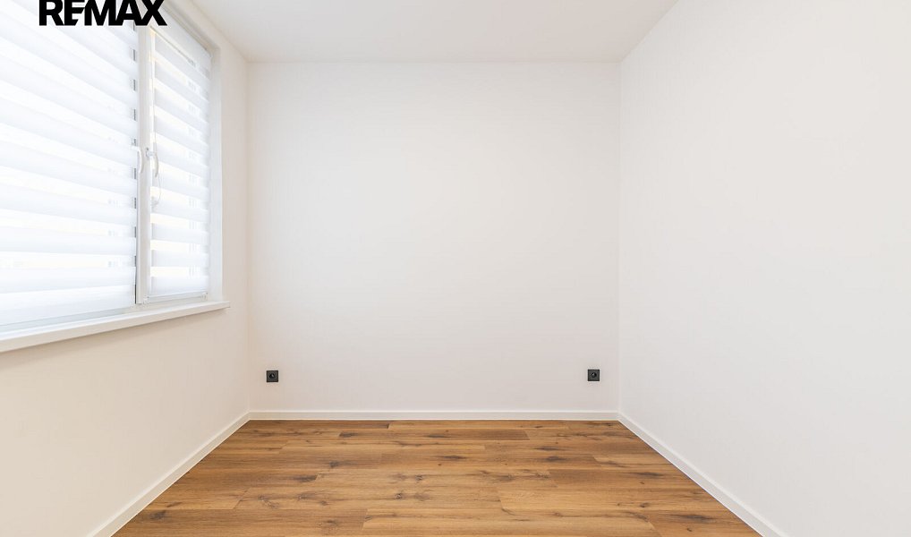 Prodej bytu 2+kk 33 m², Praha – náhled fotky 5