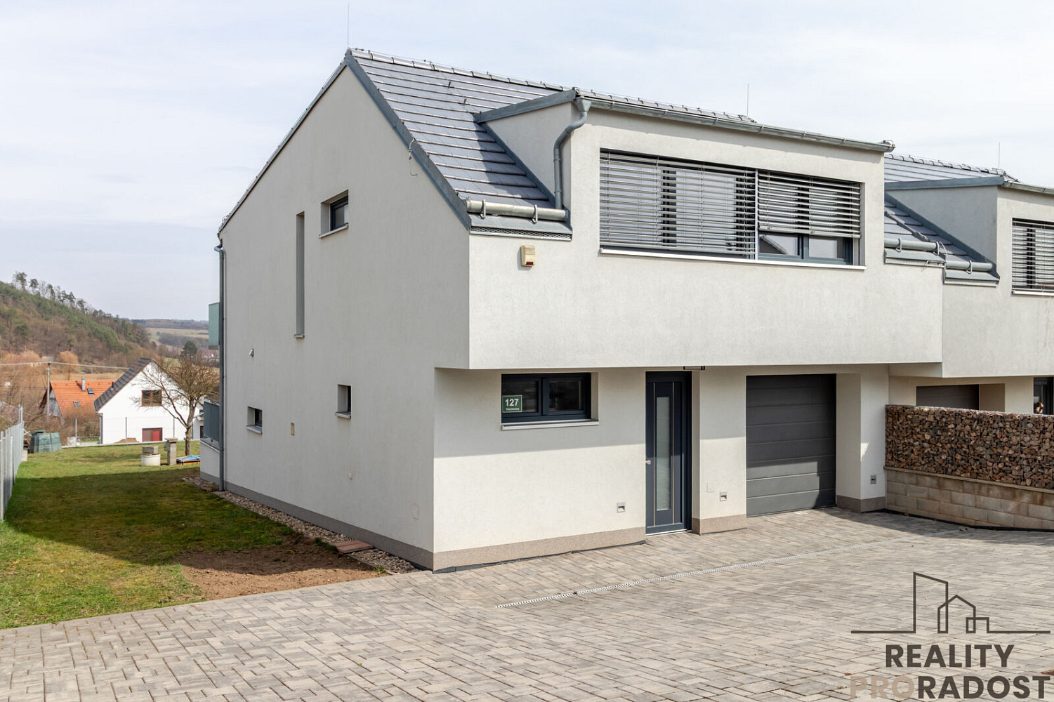 Prodej domu 191 m² s pozemkem 938 m²