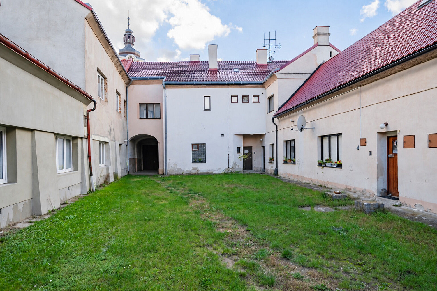 Prodej domu 700 m² s pozemkem 4 338 m² – fotografie 4