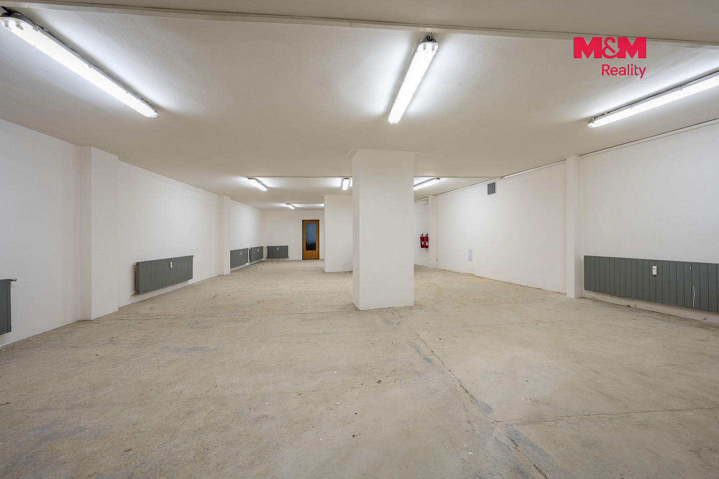 Prodej obchodních prostor 152 m² – fotografie 3