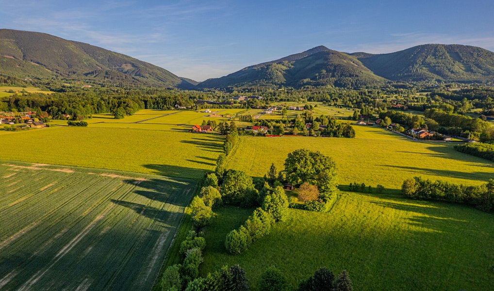 Prodej stavebního pozemku 2 092 m², Čeladná – náhled fotky 13