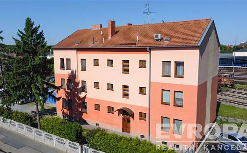 Prodej bytu 3+1 95 m², Železniční, Břeclav