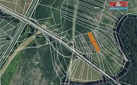 Prodej pole 1 822 m², Bzenec, okres Hodonín