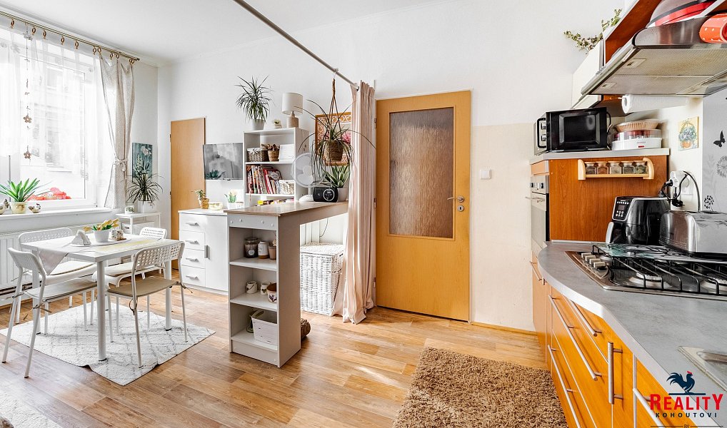 Prodej nájemního domu, činžáku 492 m², Tábor – náhled fotky 8