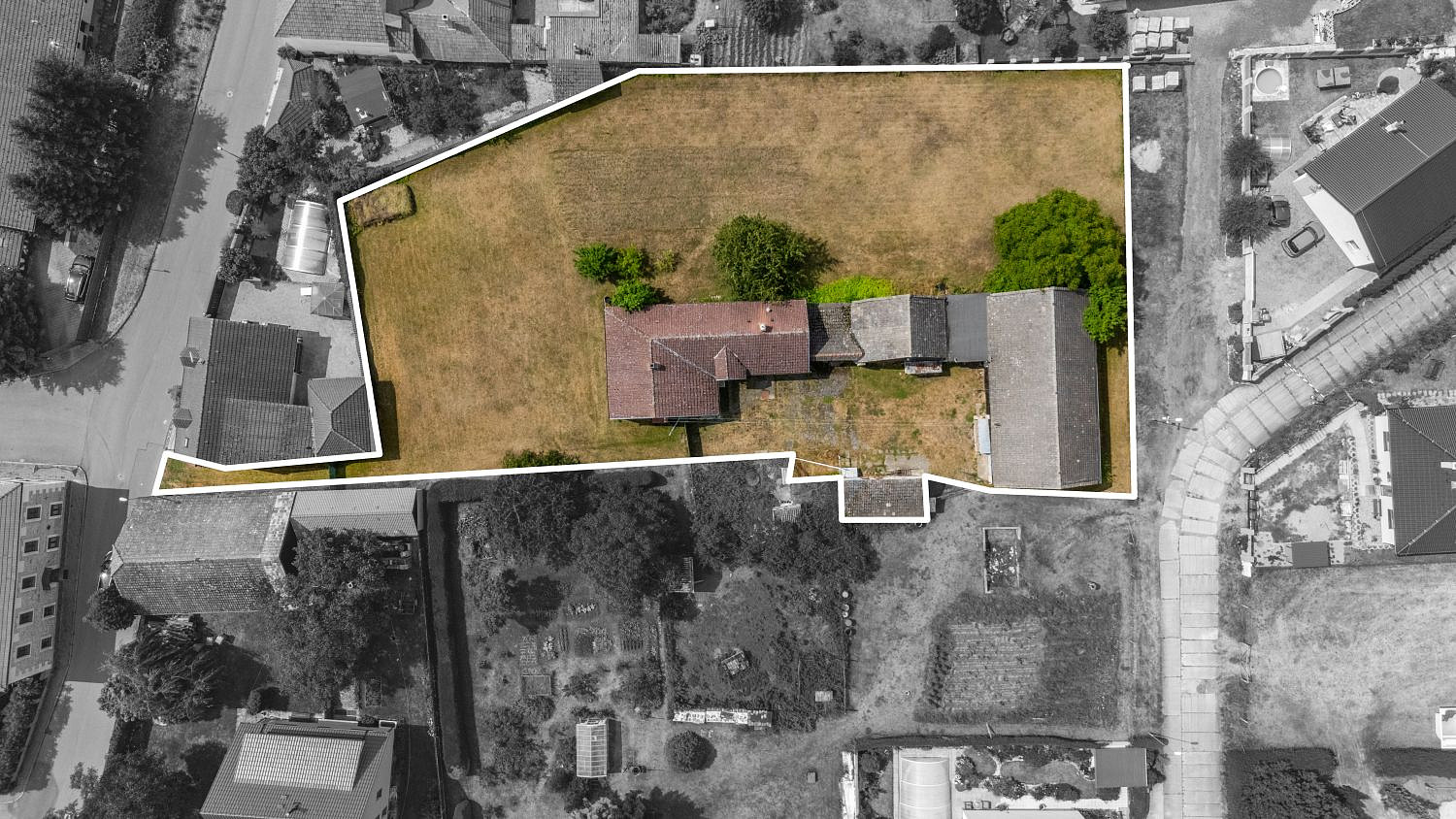 Prodej domu 93 m² s pozemkem 2 624 m²