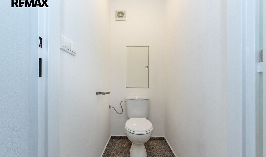 Prodej bytu 3+1 66 m², Praha – náhled fotky 16