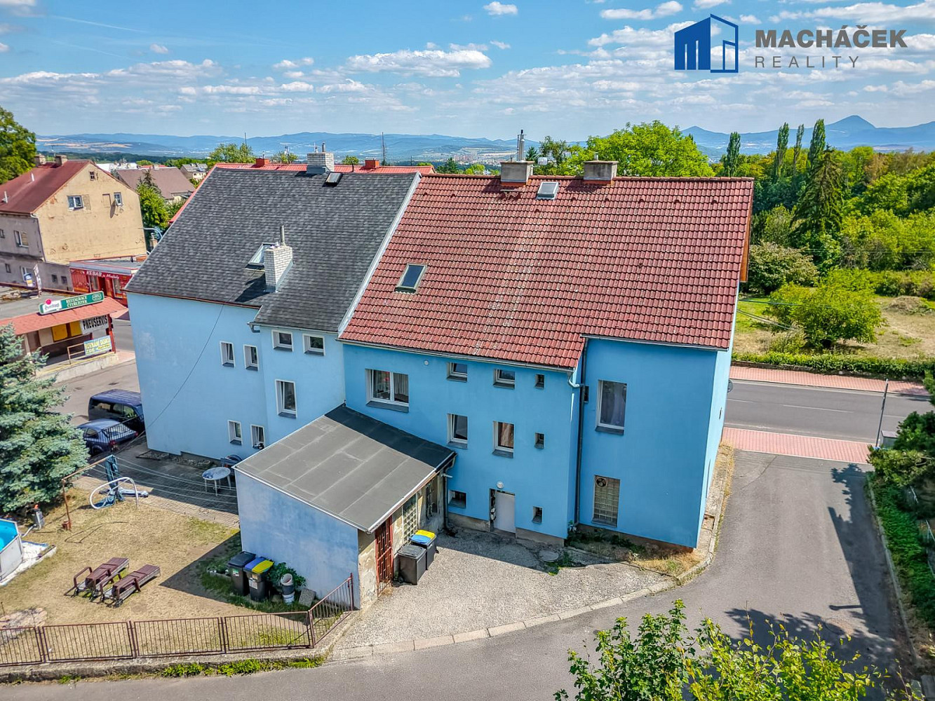 Prodej domu 350 m² s pozemkem 207 m²